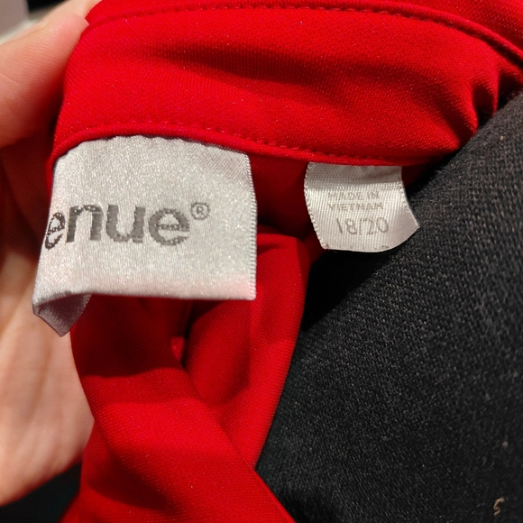 Avenue Red Ruffle Front Button-Down Shirt - Picture 4 of 4